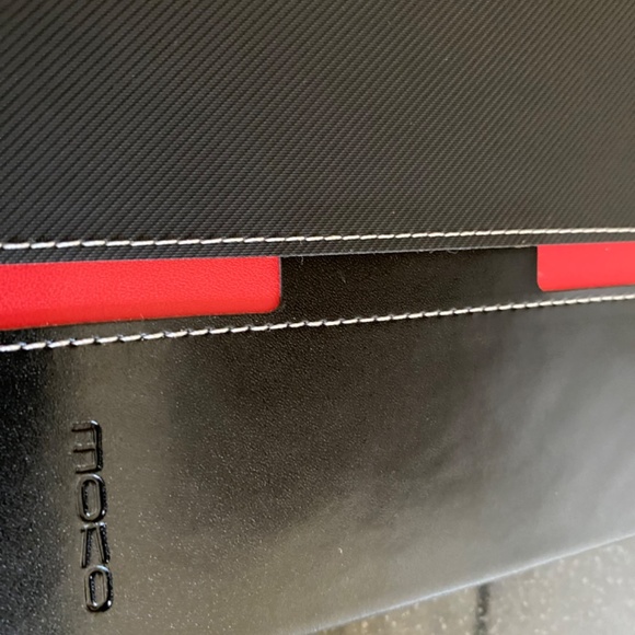 MOKA Tablet Case 10.1" Inch - Picture 4 of 15